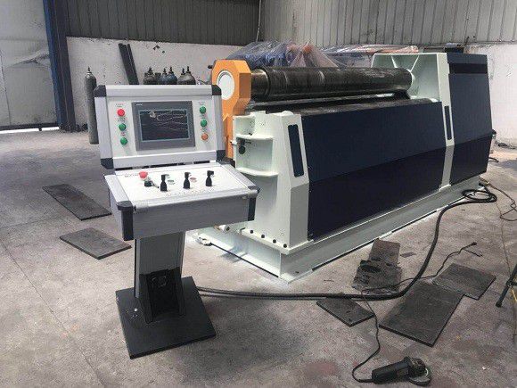 安次20*2000數(shù)控四輥卷板機(jī)